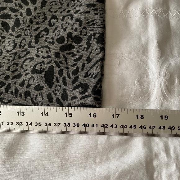 Jessica Women's Gray/Black Patterned Pull On Midi Skirt Size 2 - Picture 10 of 11